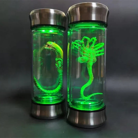 Alien Glow Jar – Xenomorph & Facehugger Specimen LED Jar Prop for Sci-Fi Decor & Collectors