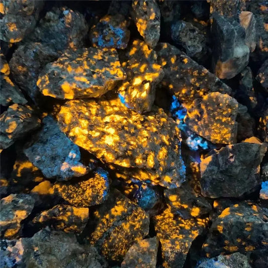500g Natural American Yooperlites – Fluorescent Flame Stones for Reiki & Home Decor