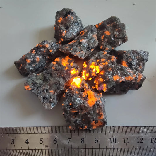 Natural Raw Yooperlites Flame Stone – Fluorescent Energy Reiki Specimen