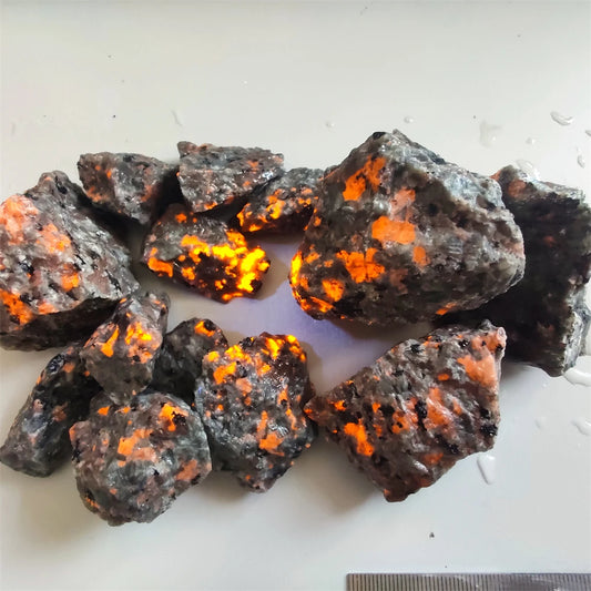 Natural Raw Yooperlites Flame Stone – Fluorescent Energy Reiki Specimen