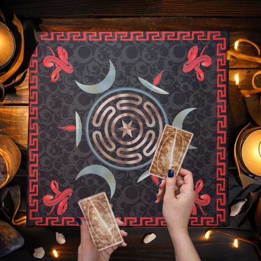 Versatile Tarot Card Reading Table Cloth – Polyester Altar Cloth for Divination & Home Decor